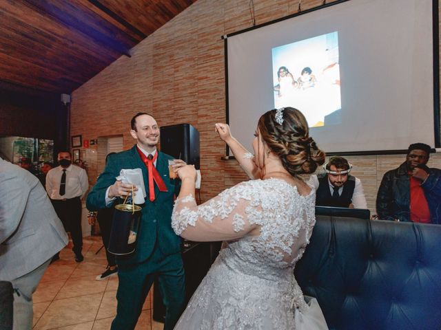 O casamento de Rafael e Daniele em Cotia, São Paulo Estado 62