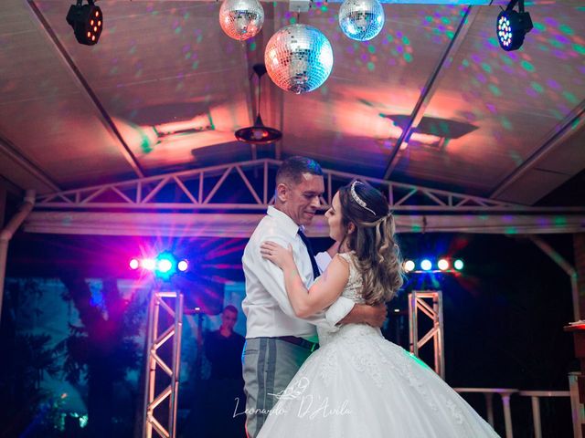 O casamento de Eolisses e Giane em Novo Hamburgo, Rio Grande do Sul 9