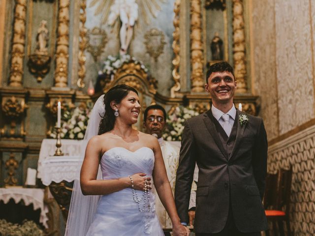O casamento de Raffael e Atena em Pirenópolis, Goiás 8