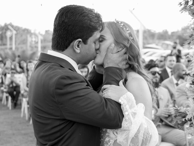 O casamento de Miqueias e Regina em Brasília, Distrito Federal 36