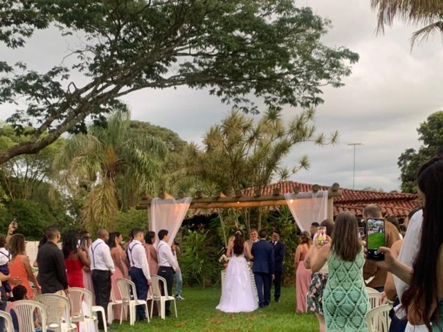 O casamento de Hugo  e Daiene  em Uberlândia, Minas Gerais 4