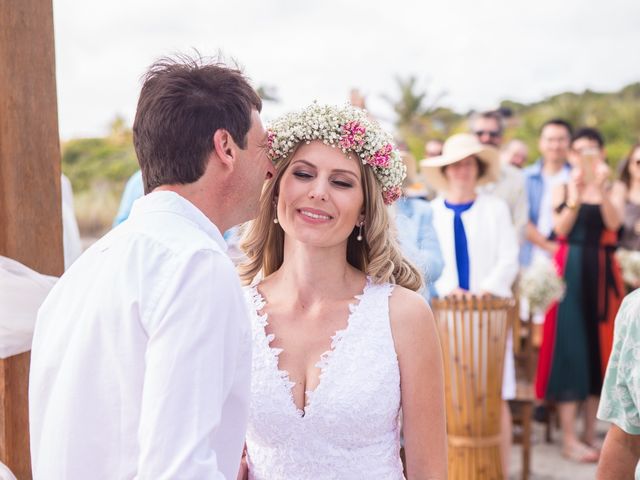 O casamento de Aymeric e Sandra em Ilha do Mel, Paraná 50