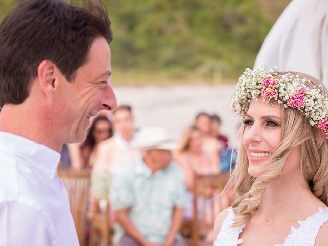 O casamento de Aymeric e Sandra em Ilha do Mel, Paraná 72