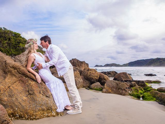 O casamento de Aymeric e Sandra em Ilha do Mel, Paraná 91