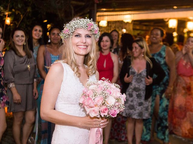 O casamento de Aymeric e Sandra em Ilha do Mel, Paraná 141