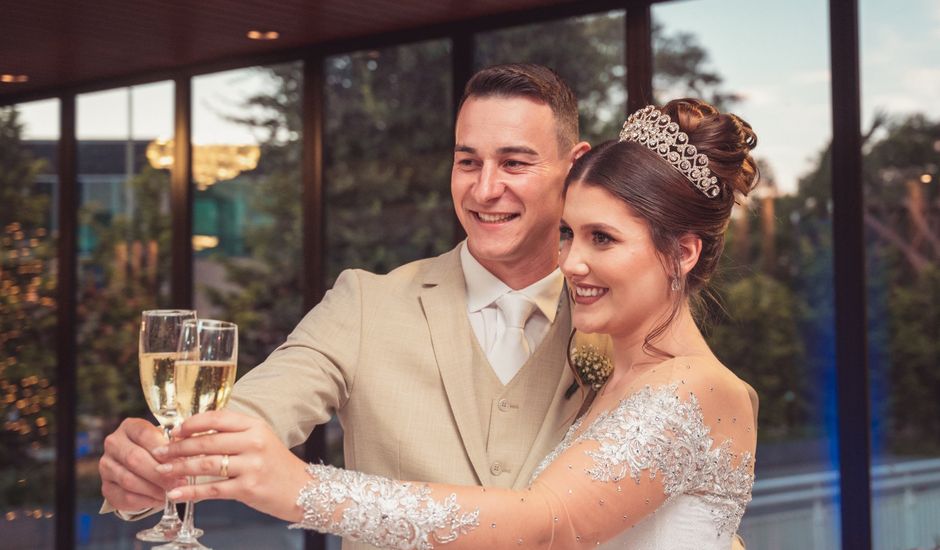 O casamento de Jean e Mariana em São José dos Pinhais, Paraná