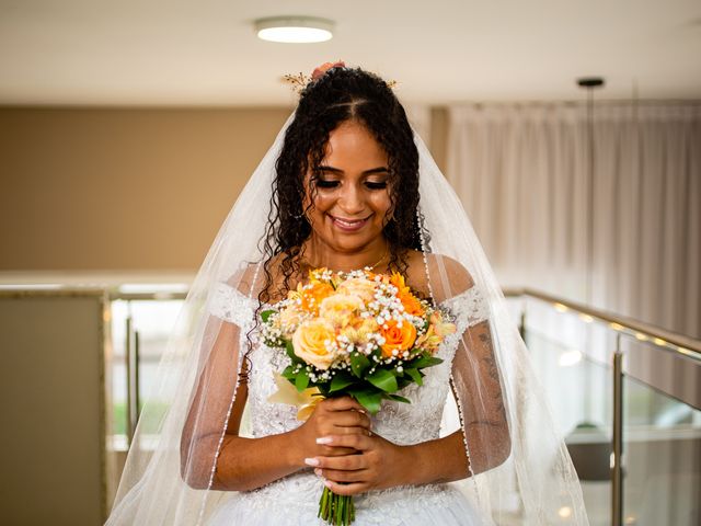 O casamento de Matheus e Aline em Uberlândia, Minas Gerais 13