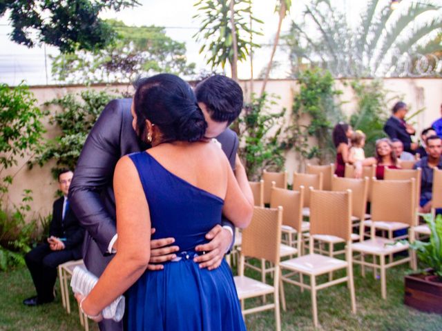 O casamento de Matheus e Aline em Uberlândia, Minas Gerais 28