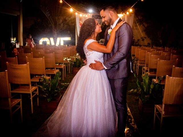 O casamento de Matheus e Aline em Uberlândia, Minas Gerais 42