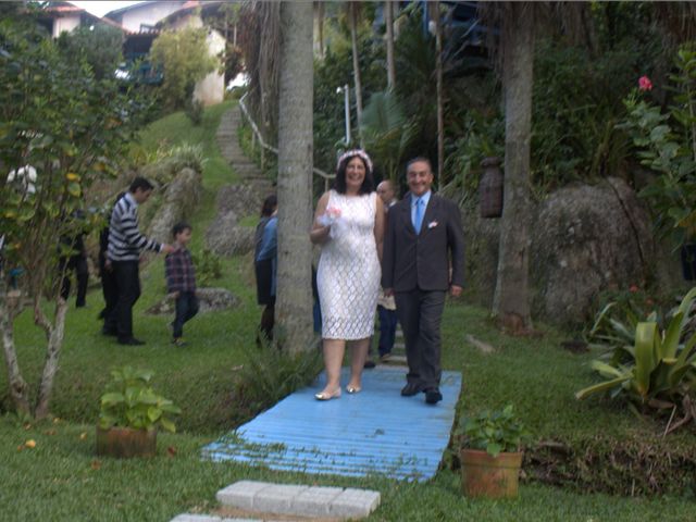 O casamento de Edson e Elezir em Bombinhas, Santa Catarina 31
