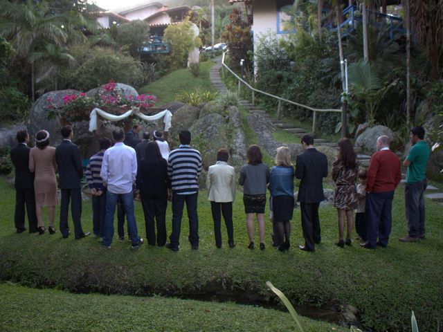 O casamento de Edson e Elezir em Bombinhas, Santa Catarina 25