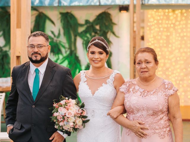 O casamento de Scarlleth e Rodrigo em Ilha de Itamaracá, Pernambuco 13
