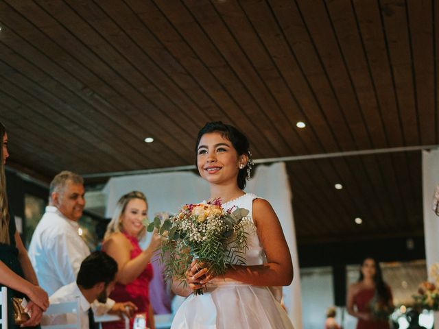 O casamento de Rafael e Daniela em Itapema, Santa Catarina 71