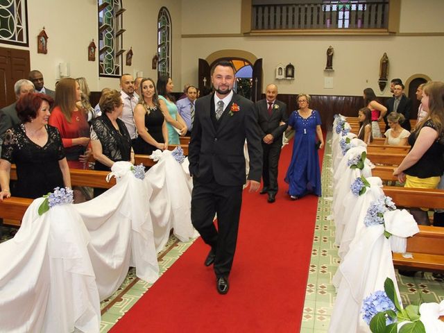 O casamento de Junior e Paula em Caxias do Sul, Rio Grande do Sul 7