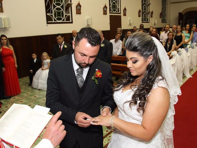 O casamento de Junior e Paula em Caxias do Sul, Rio Grande do Sul 12