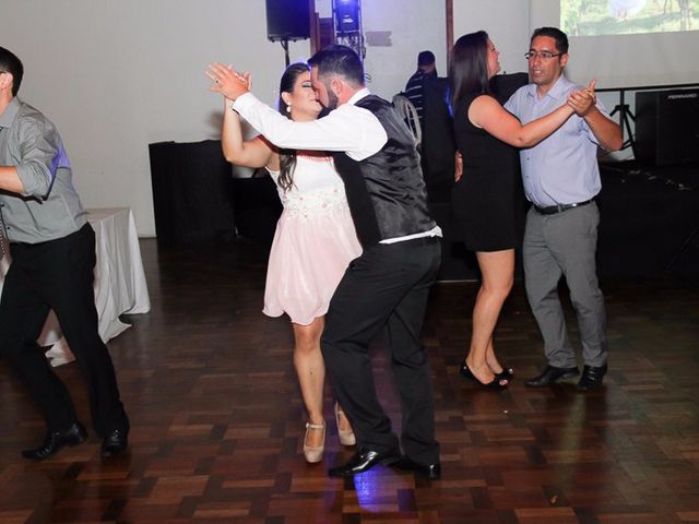 O casamento de Junior e Paula em Caxias do Sul, Rio Grande do Sul 30