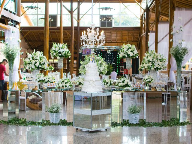 O casamento de Emerson e Erika em Varzea Paulista, São Paulo Estado 78