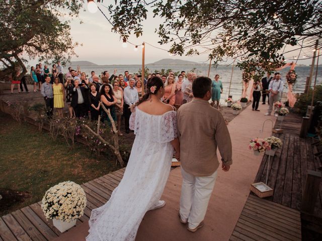 O casamento de Tiago e Nicolle em Itapoá, Santa Catarina 8