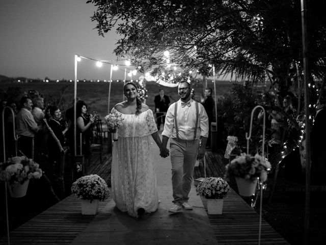 O casamento de Tiago e Nicolle em Itapoá, Santa Catarina 1