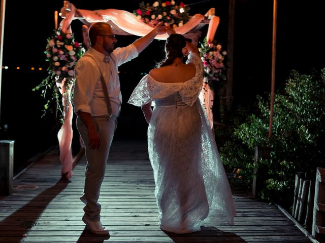 O casamento de Tiago e Nicolle em Itapoá, Santa Catarina 2