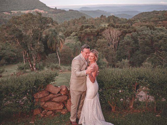 O casamento de Luciano e Vanessa em Gramado, Rio Grande do Sul 1