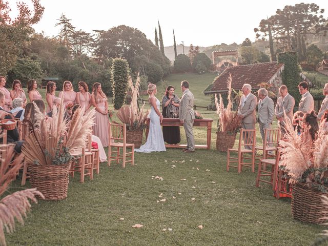 O casamento de Luciano e Vanessa em Gramado, Rio Grande do Sul 16