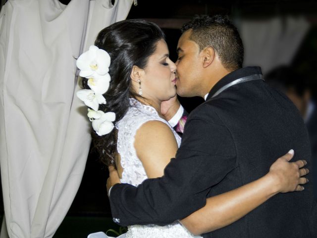 O casamento de Gabriel e Luciane em Sarzedo, Minas Gerais 25
