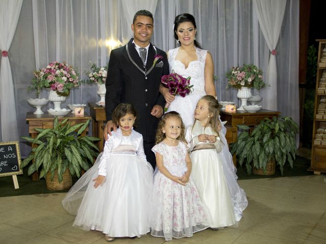 O casamento de Gabriel e Luciane em Sarzedo, Minas Gerais 26