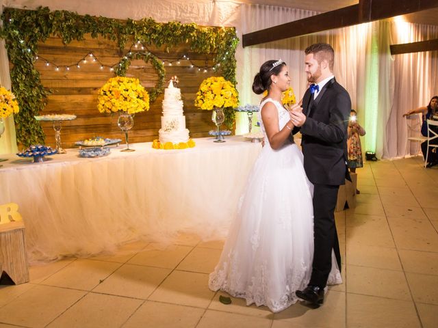 O casamento de Mateus e Ingrid em Rio das Ostras, Rio de Janeiro 35