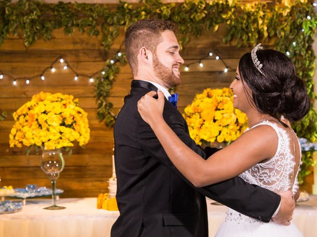 O casamento de Mateus e Ingrid em Rio das Ostras, Rio de Janeiro 36