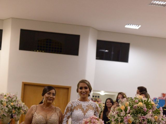 O casamento de Luciano e Tuane em Cidade Ocidental, Goiás 5