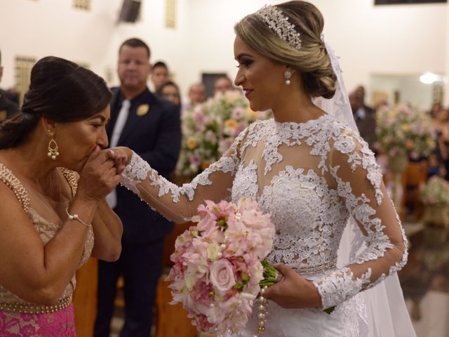 O casamento de Luciano e Tuane em Cidade Ocidental, Goiás 6