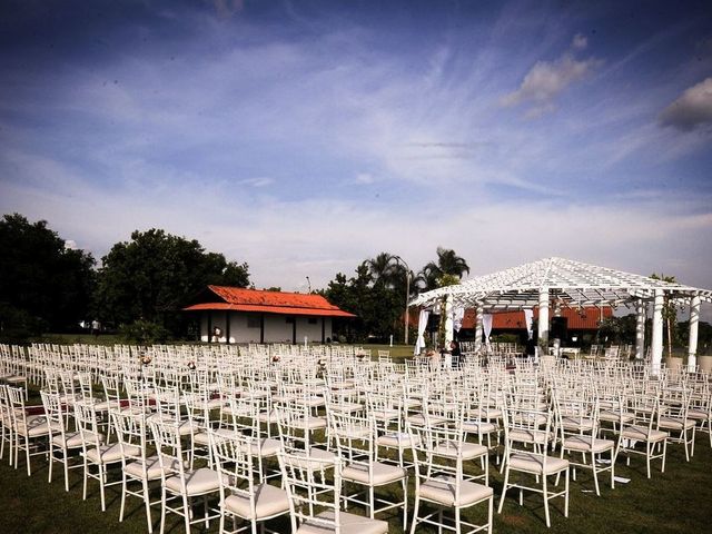 O casamento de Tito e Aracelle em Cuiabá, Mato Grosso 13