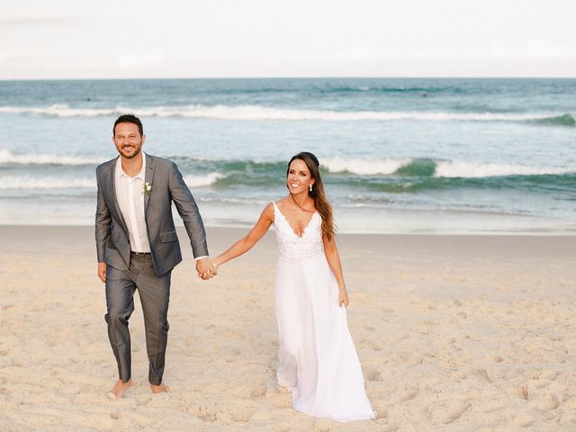 O casamento de Vinicius e Lisiana em Garopaba, Santa Catarina 38