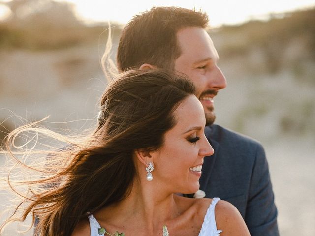 O casamento de Vinicius e Lisiana em Garopaba, Santa Catarina 43