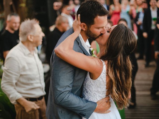 O casamento de Vinicius e Lisiana em Garopaba, Santa Catarina 59