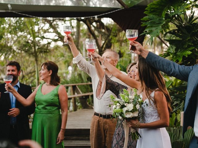 O casamento de Vinicius e Lisiana em Garopaba, Santa Catarina 62