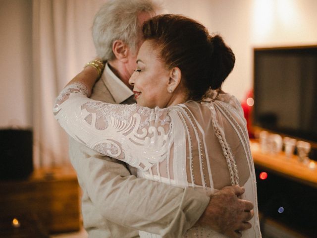 O casamento de José e Terezinha em Bombinhas, Santa Catarina 57