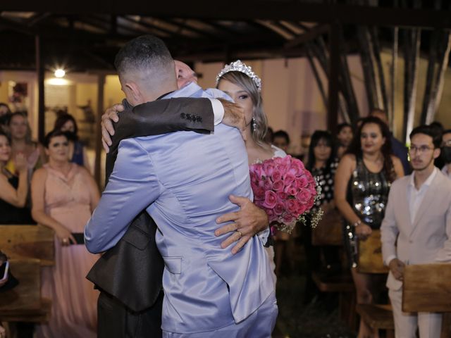 O casamento de Igor e Estefany em Belo Horizonte, Minas Gerais 28