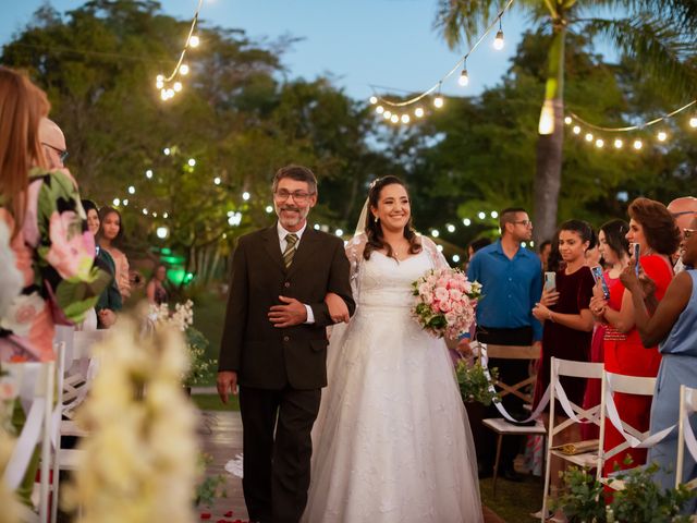 O casamento de Fernanda e Alexandre em Samambaia, Distrito Federal 32