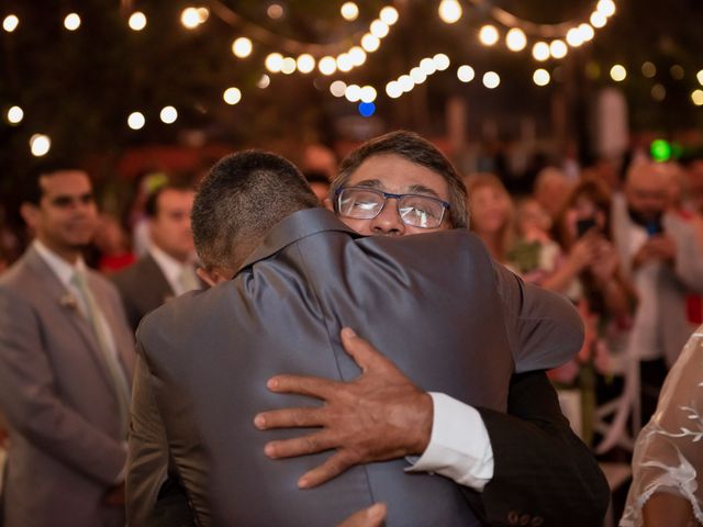 O casamento de Fernanda e Alexandre em Samambaia, Distrito Federal 33