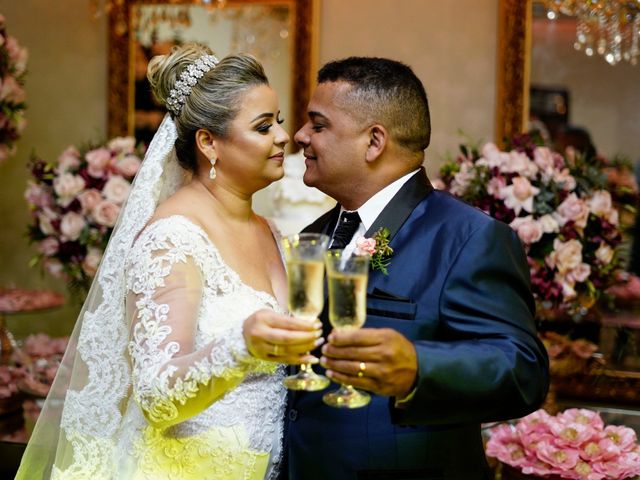 O casamento de Adriano e Talita em Belo Horizonte, Minas Gerais 4