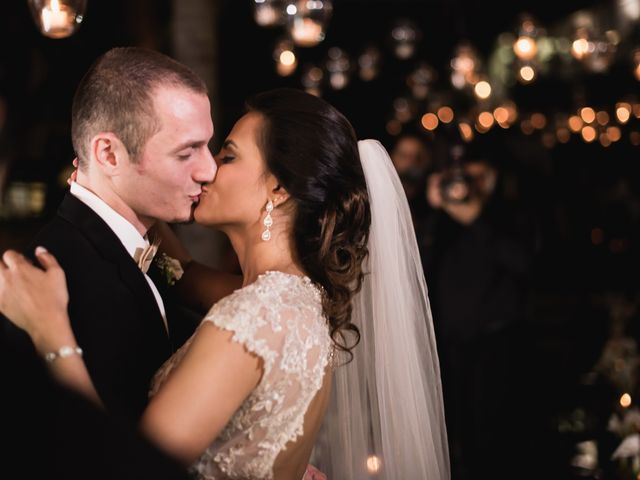 O casamento de Aaron Orgeron e Viviane Cavatti em Rio de Janeiro, Rio de Janeiro 34