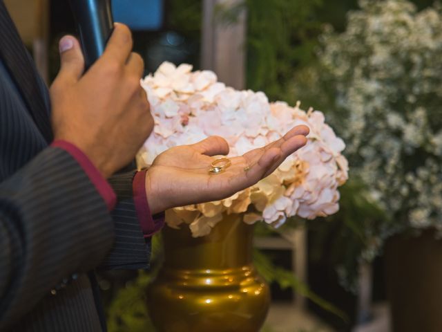 O casamento de Lourival e Tatiane em Paulista, Pernambuco 13