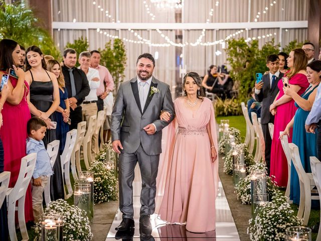 O casamento de Luis Carlos e Vanessa em Piraquara, Paraná 54