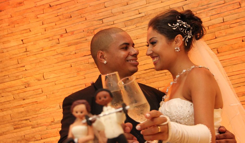 O casamento de Erick e Janaina em Osasco, São Paulo