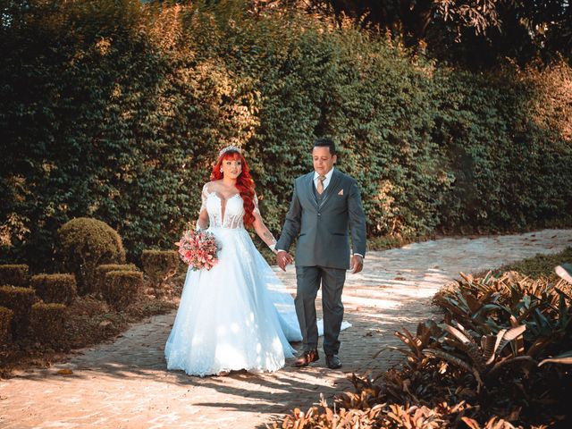 O casamento de Carlos e Larissa em Betim, Minas Gerais 5
