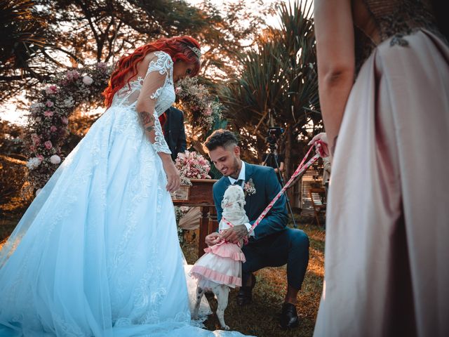 O casamento de Carlos e Larissa em Betim, Minas Gerais 12