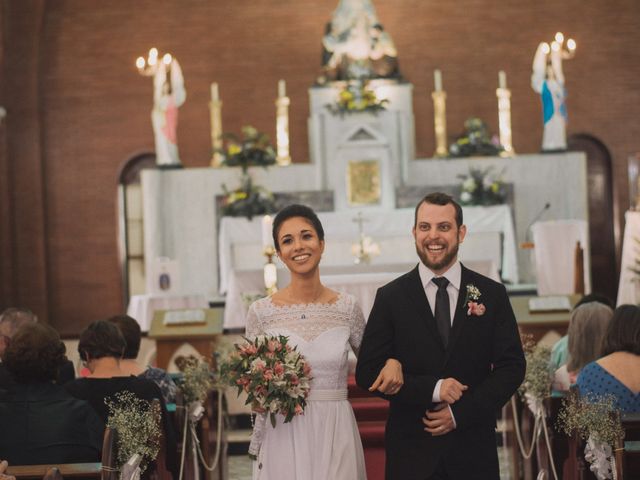 O casamento de Rafael e Clarissa em Porto Alegre, Rio Grande do Sul 1