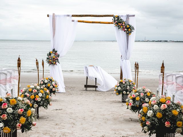 O casamento de Valdecir e Letícia em Ilha do Mel, Paraná 6